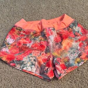 Athleta Girls Run the World 3” Multicolor Floral Athletic Shorts M8-10